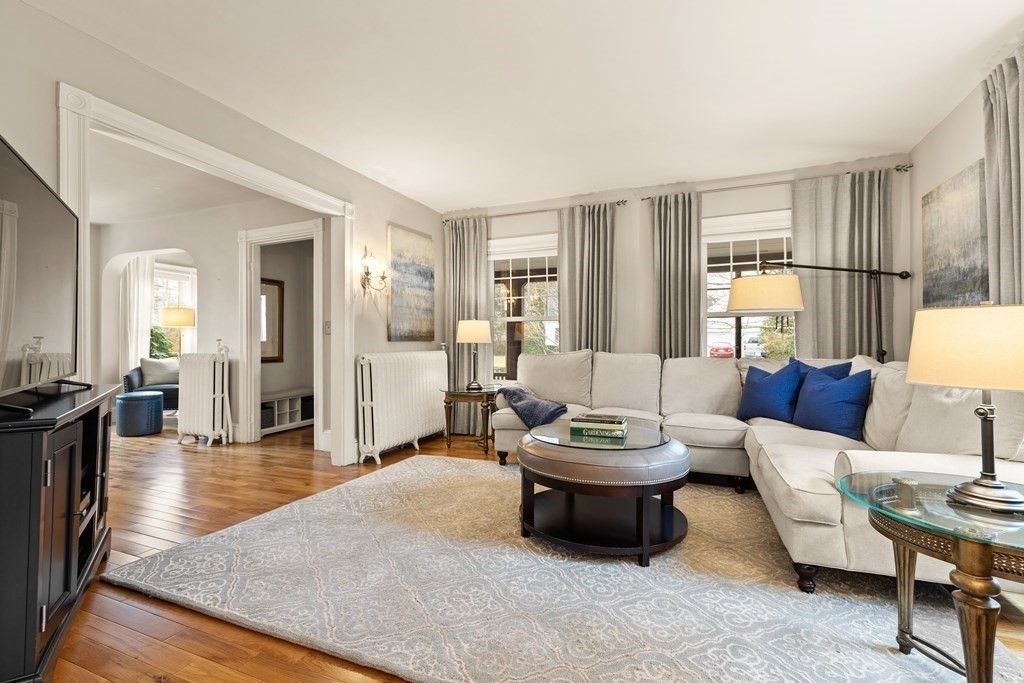 15 Edgewood Road Sharon, MA 02067 - Photo 5 of 39 Gallery Image 5