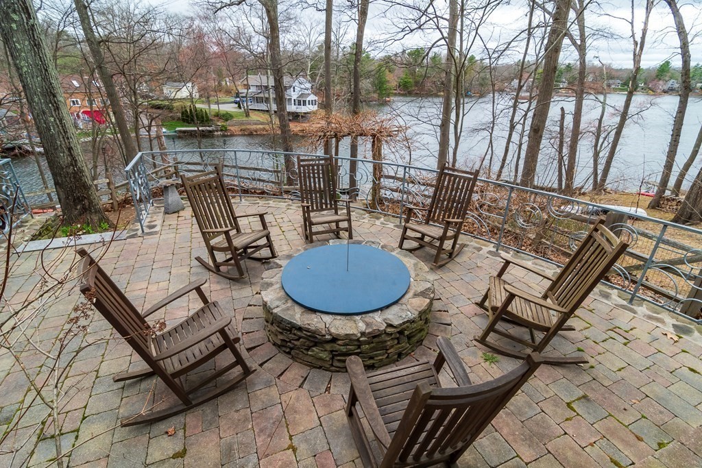 115 Walnut Road Wrentham, MA 02093 - Photo 24 of 31 Gallery Image 24