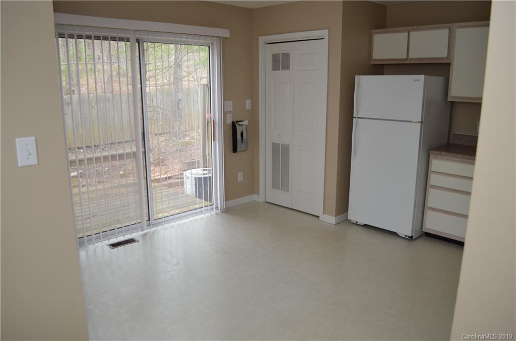 6 Azalea Road, Unit A Arden, NC 28704 - Photo 6 of 29 Gallery Image 6