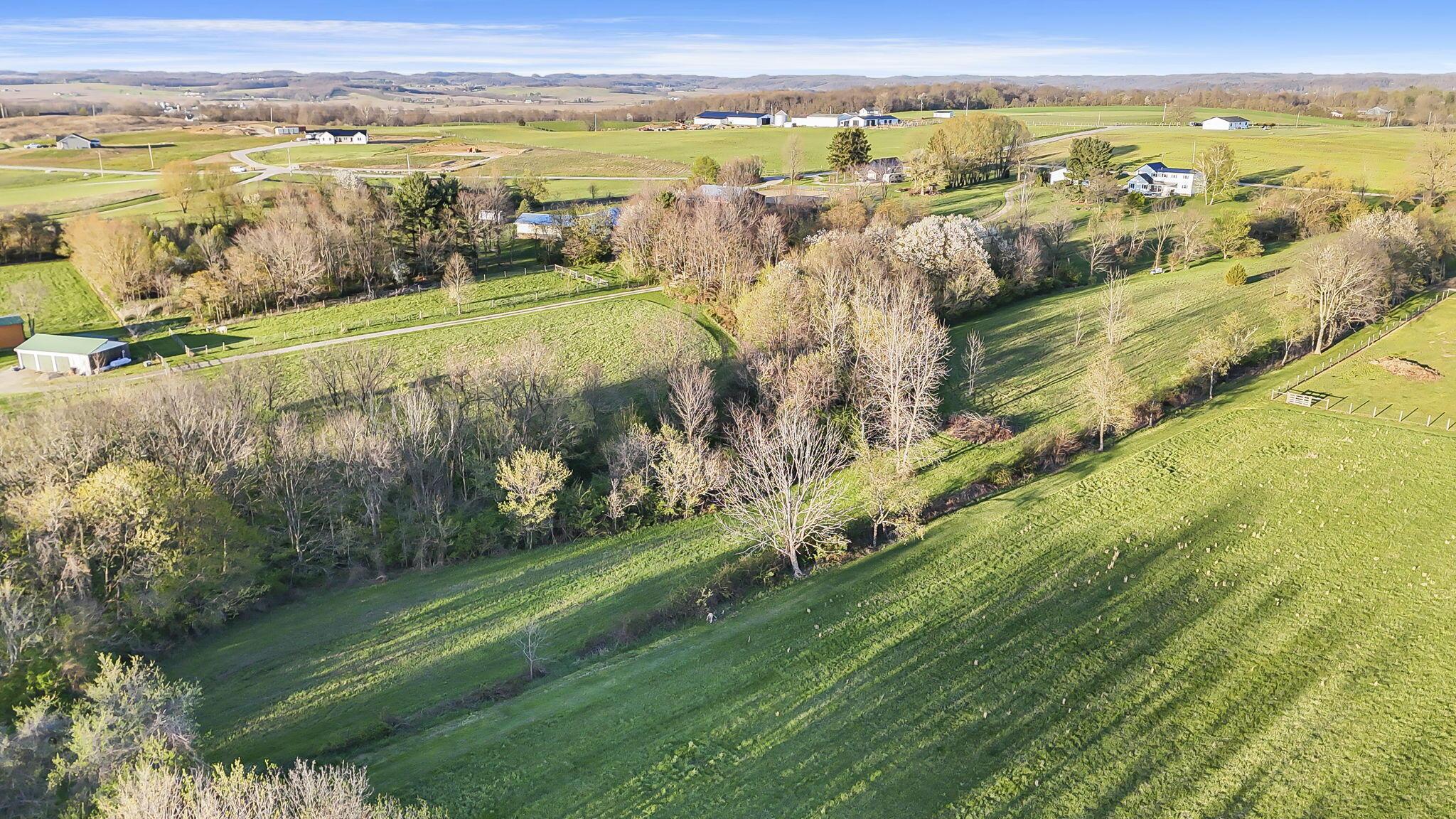 6164 Heigle Road Southwest Amanda, OH 43102 - Photo 8 of 43 30-web-or-mls-DJI_20260406191440_0116_D