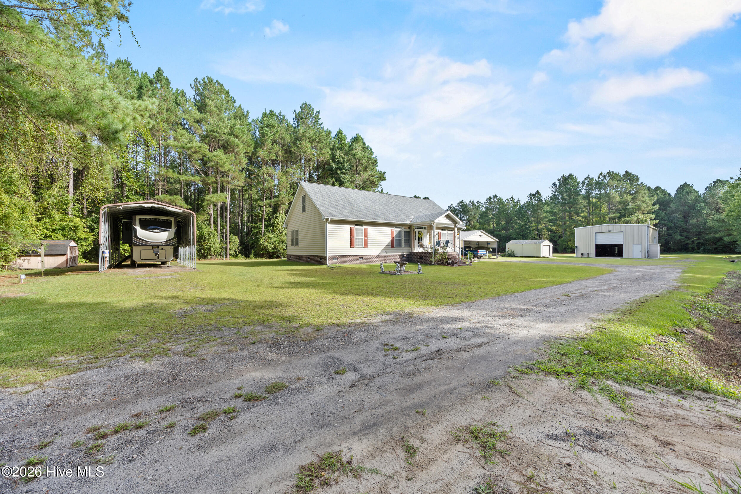 6079 Bell Williams Road Currie, NC 28435 - Photo 42 of 58 42_driveway