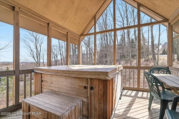 $535,000 | 111 High Mountain Lane, Tannersville, PA 18372