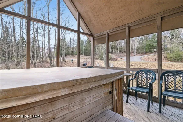 $535,000 | 111 High Mountain Lane, Tannersville, PA 18372