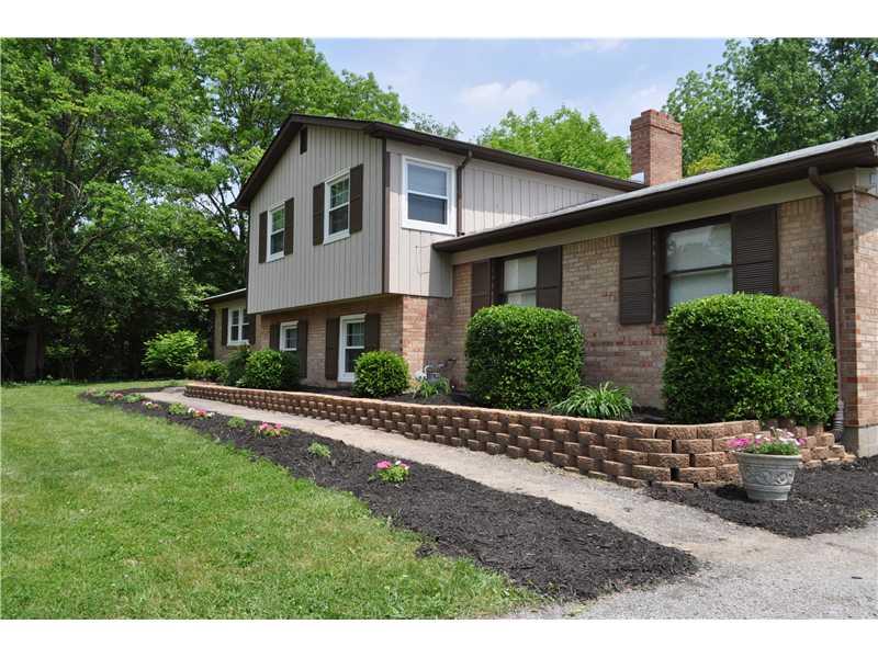 3245 Manning Road Indianapolis, IN 46228 - Photo 2 of 18 Gallery Image 2