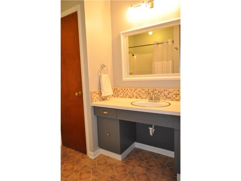 3245 Manning Road Indianapolis, IN 46228 - Photo 16 of 18 Gallery Image 16