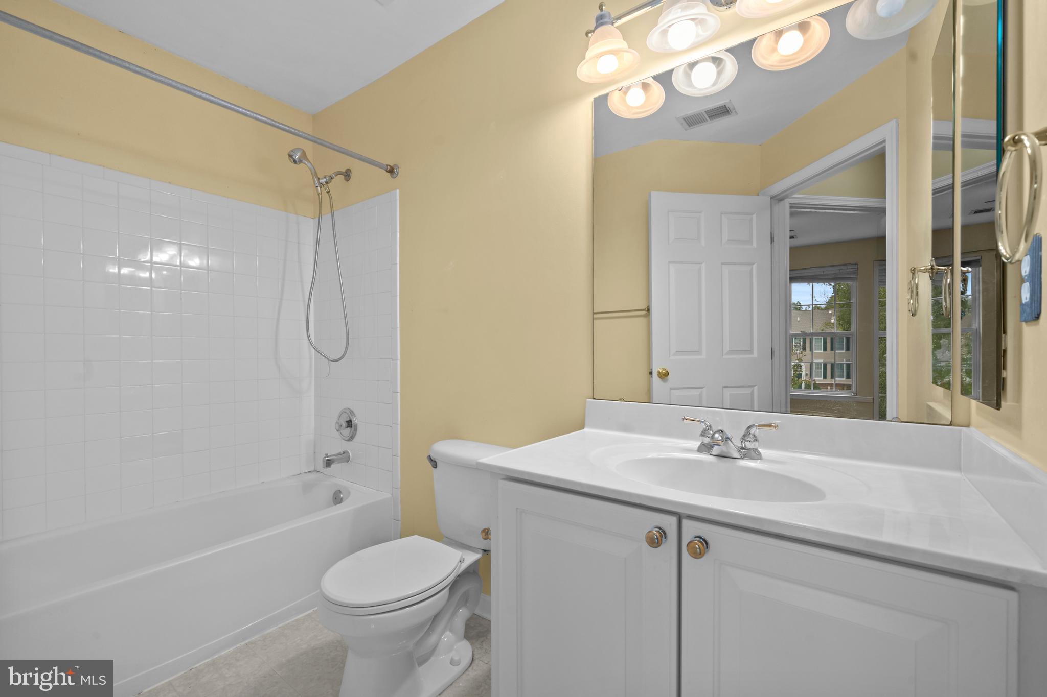 13800 Lullaby Road Germantown, MD 20874 - Photo 23 of 36 Gallery Image 23