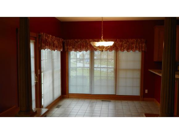902 Ridgewood Court Connersville, IN 47331 - Photo 7 of 19 Gallery Image 7