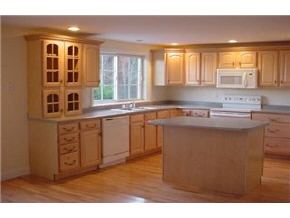 49 Varney Road, Unit 4 Wolfeboro, NH 03894 - Photo 2 of 6 Gallery Image 2