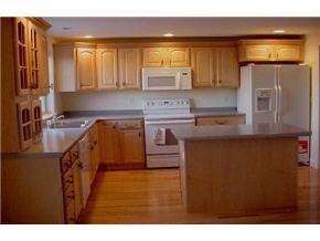 49 Varney Road, Unit 4 Wolfeboro, NH 03894 - Photo 3 of 6 Gallery Image 3