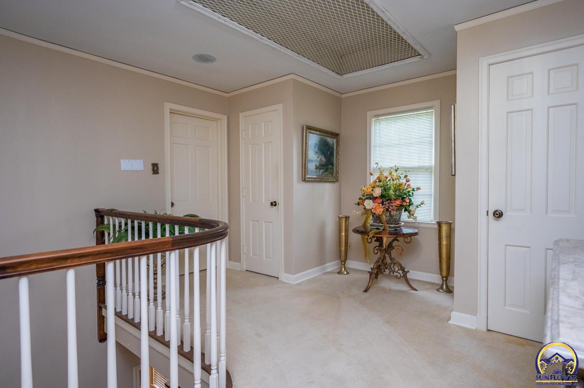 2824 Southwest Burlingame Road Topeka, KS 66611 - Photo 20 of 48