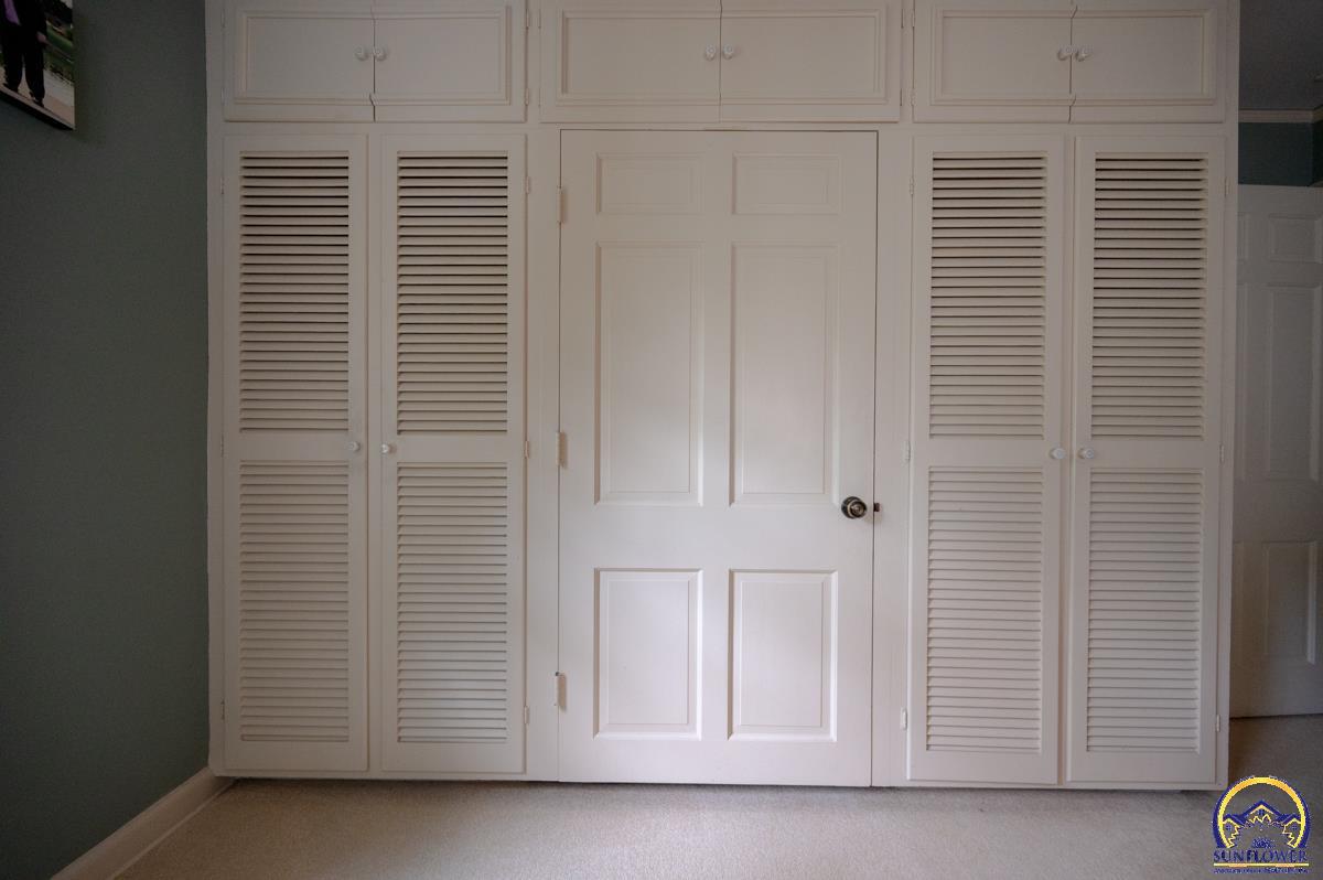 2824 Southwest Burlingame Road Topeka, KS 66611 - Photo 30 of 48