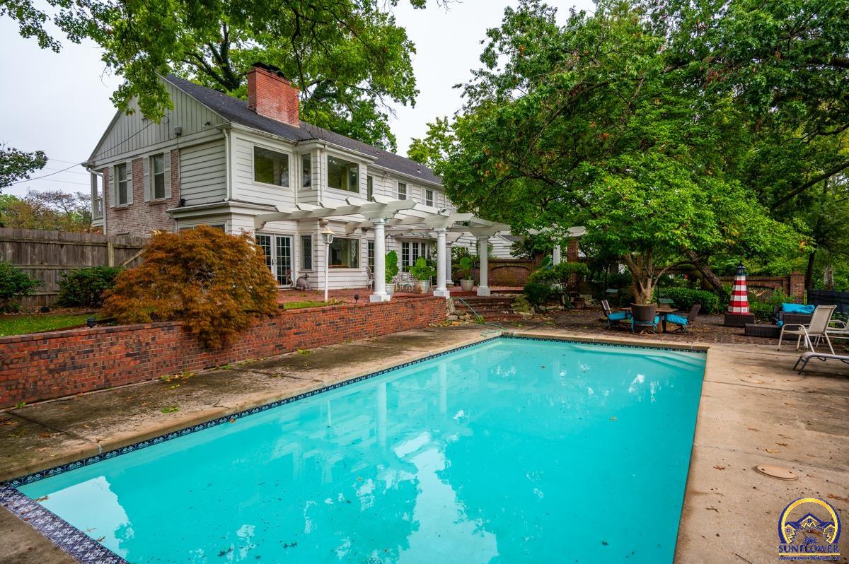 2824 Southwest Burlingame Road Topeka, KS 66611 - Photo 37 of 48