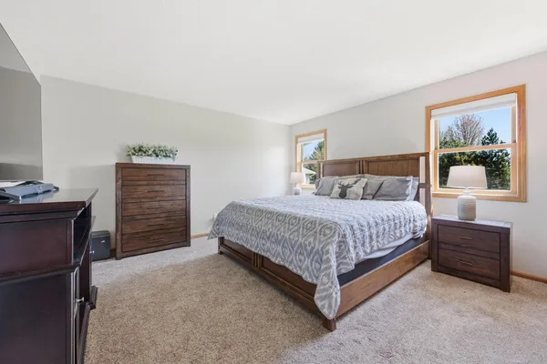 $450,000 | 19388 Memory Circle, Hutchinson, MN 55350