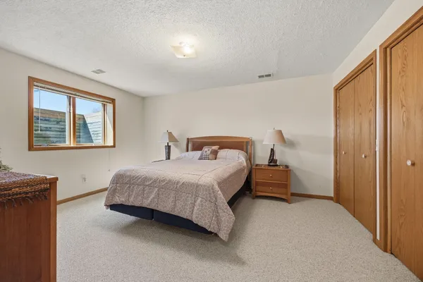 $450,000 | 19388 Memory Circle, Hutchinson, MN 55350