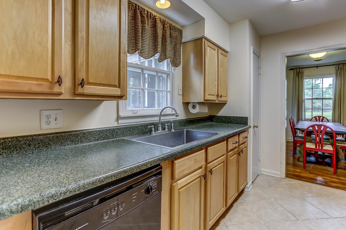 801 Moss Road Memphis, TN 38117 - Photo 10 of 28 Gallery Image 10