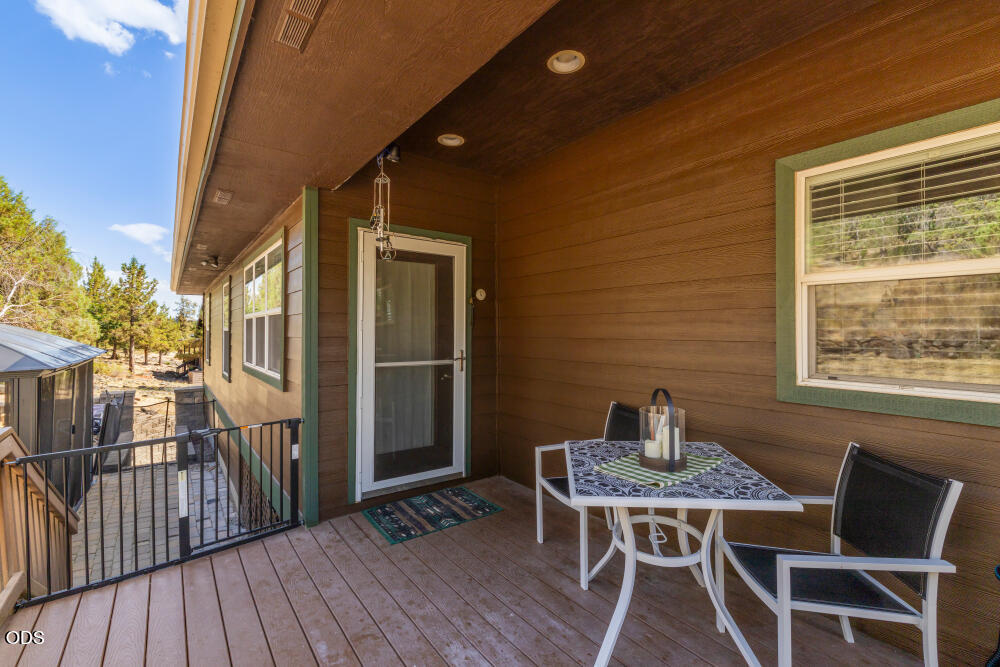 9629 Kestrel Road Klamath Falls, OR 97601 - Photo 50 of 73
