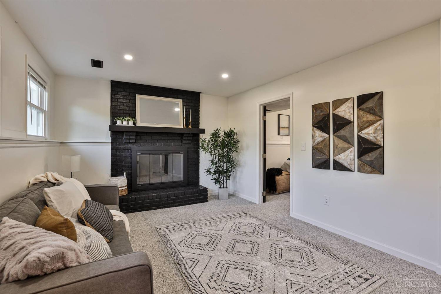 8089 Barret Road West Chester, OH 45069 - Photo 27 of 32 Gallery Image 27