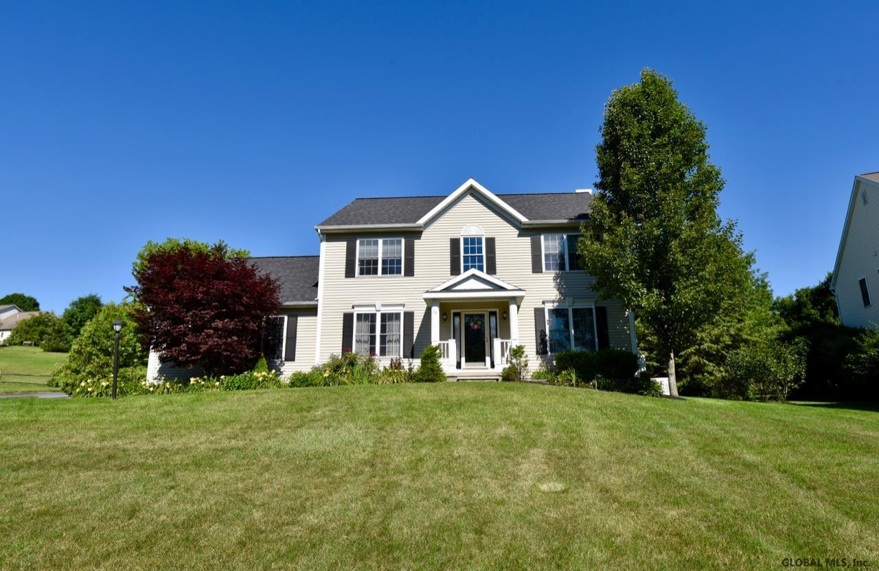 19 Danforth Road Halfmoon, NY 12118 - Photo 1 of 55 Photo 1