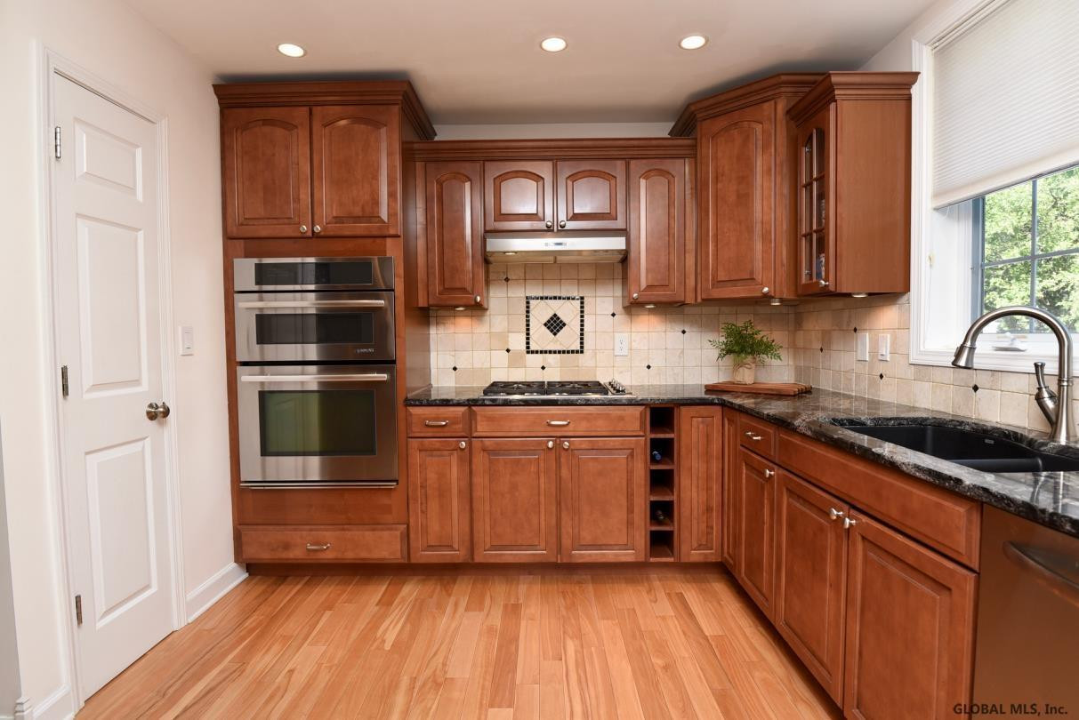 19 Danforth Road Halfmoon, NY 12118 - Photo 16 of 55 Photo 16