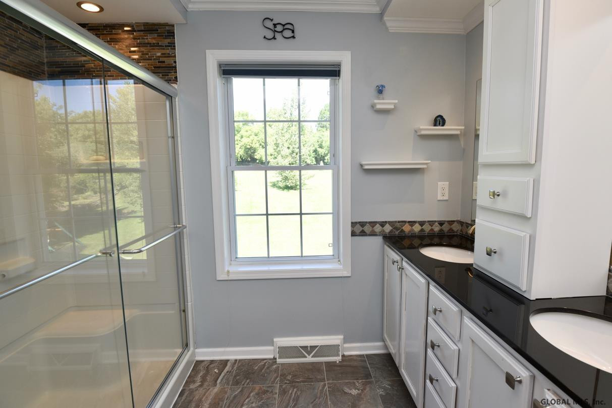 19 Danforth Road Halfmoon, NY 12118 - Photo 30 of 55 Photo 30