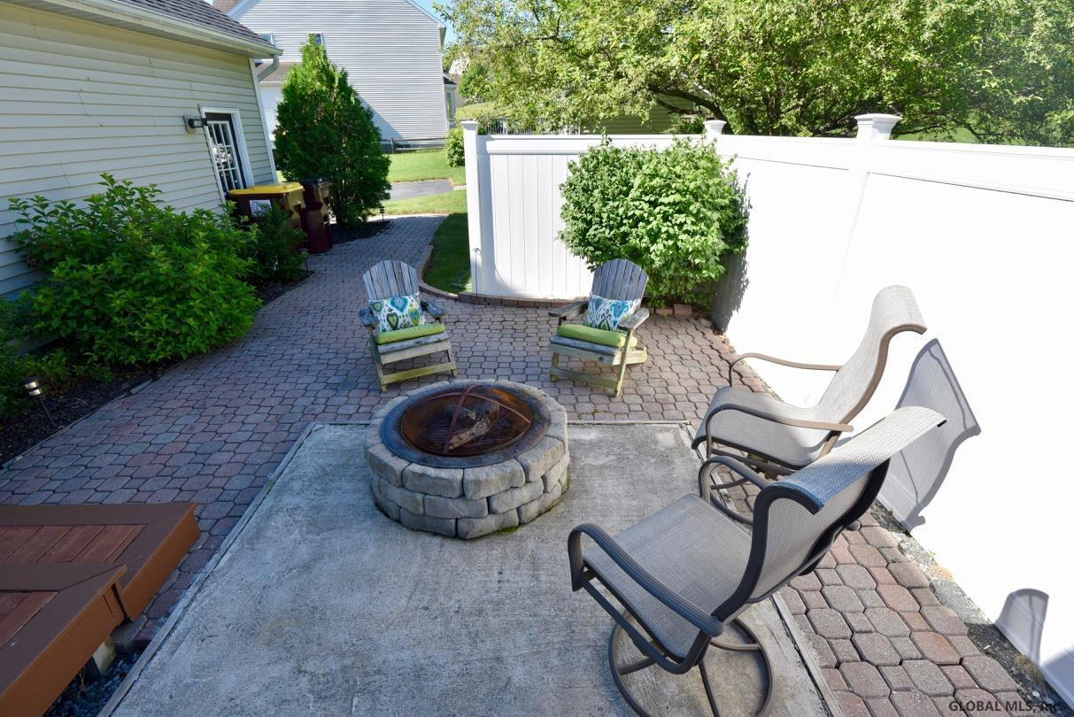19 Danforth Road Halfmoon, NY 12118 - Photo 48 of 55 Photo 48