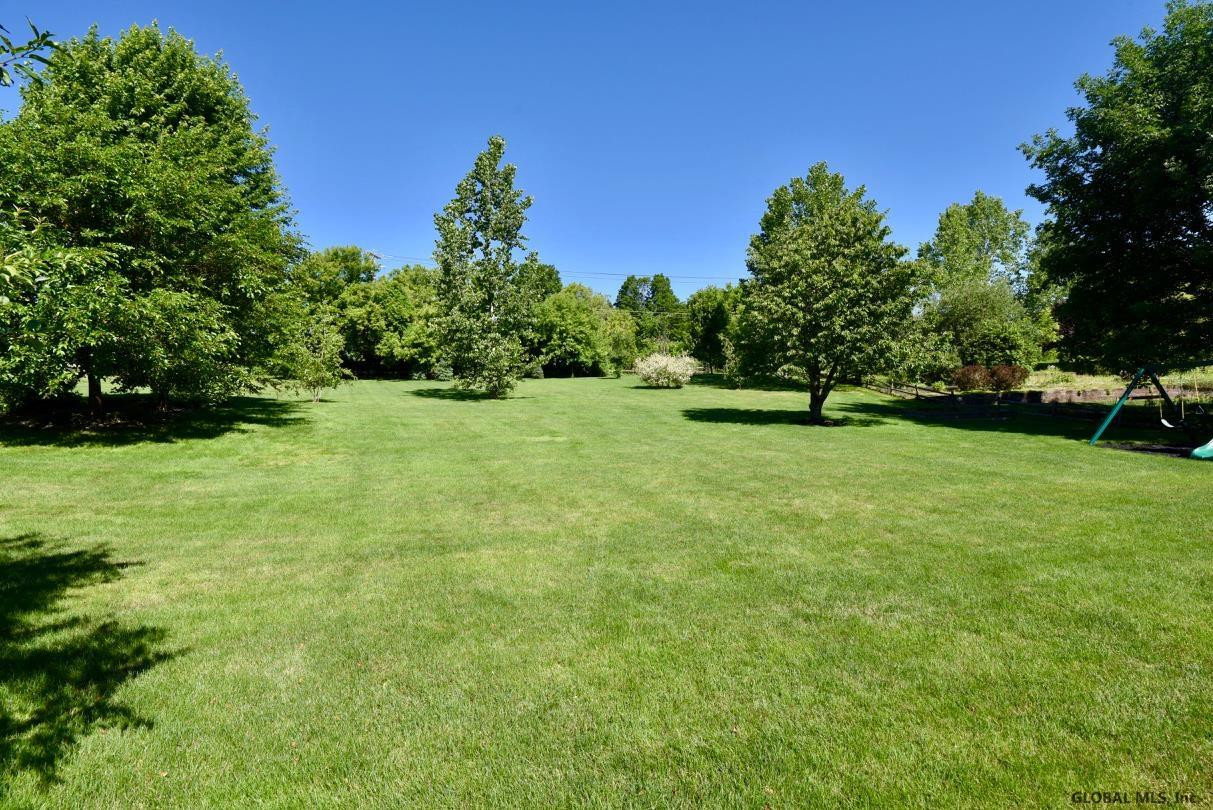 19 Danforth Road Halfmoon, NY 12118 - Photo 49 of 55 Photo 49