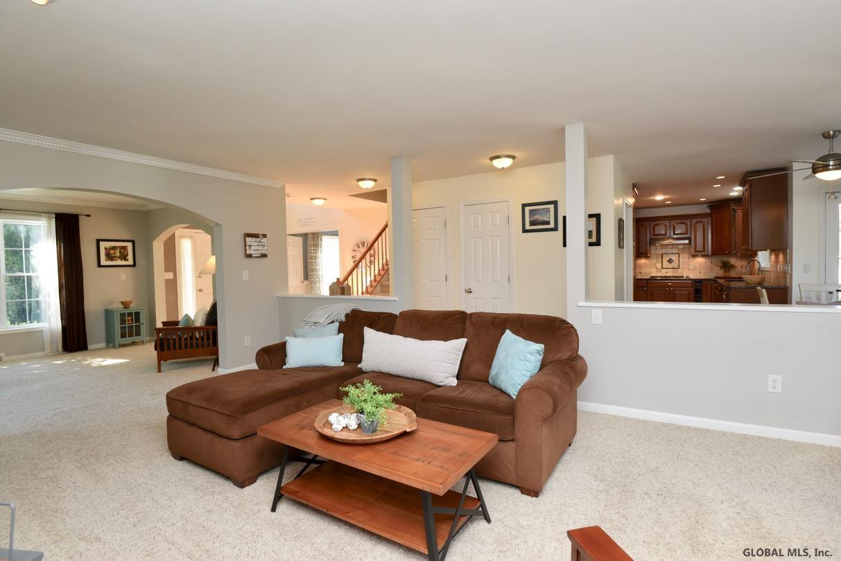 19 Danforth Road Halfmoon, NY 12118 - Photo 10 of 55 Photo 10