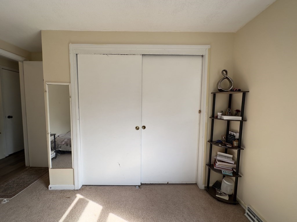 24 Emerson Street Springfield, MA 01118 - Photo 15 of 19