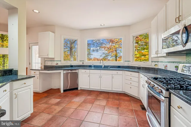 a view of a sign board