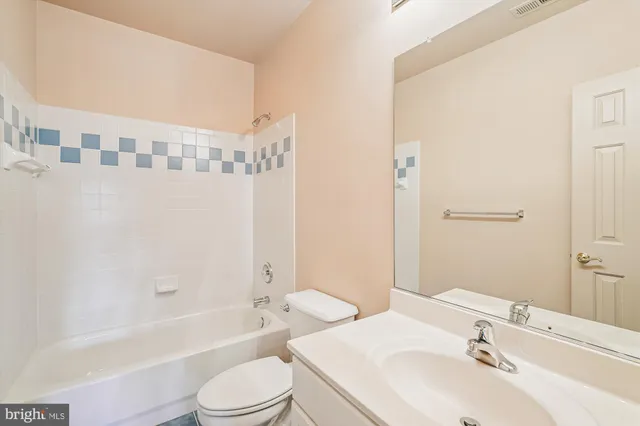 $1,795,000 | 308 Sinegar Place, Sterling, VA 20165