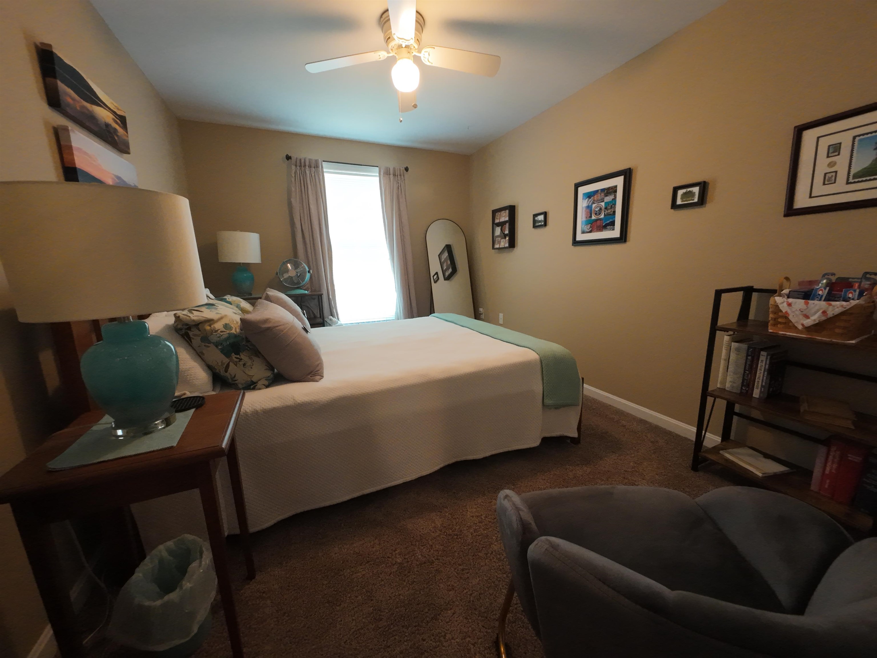 211 West Mitchell Street Manchester, NH 03103 - Photo 34 of 35