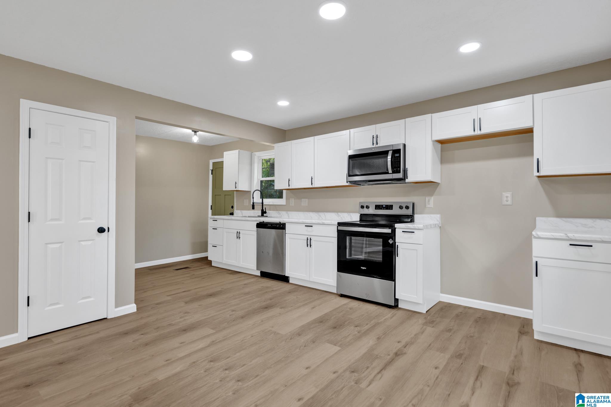 405 Goodwin Circle Anniston, AL 36207 - Photo 21 of 27