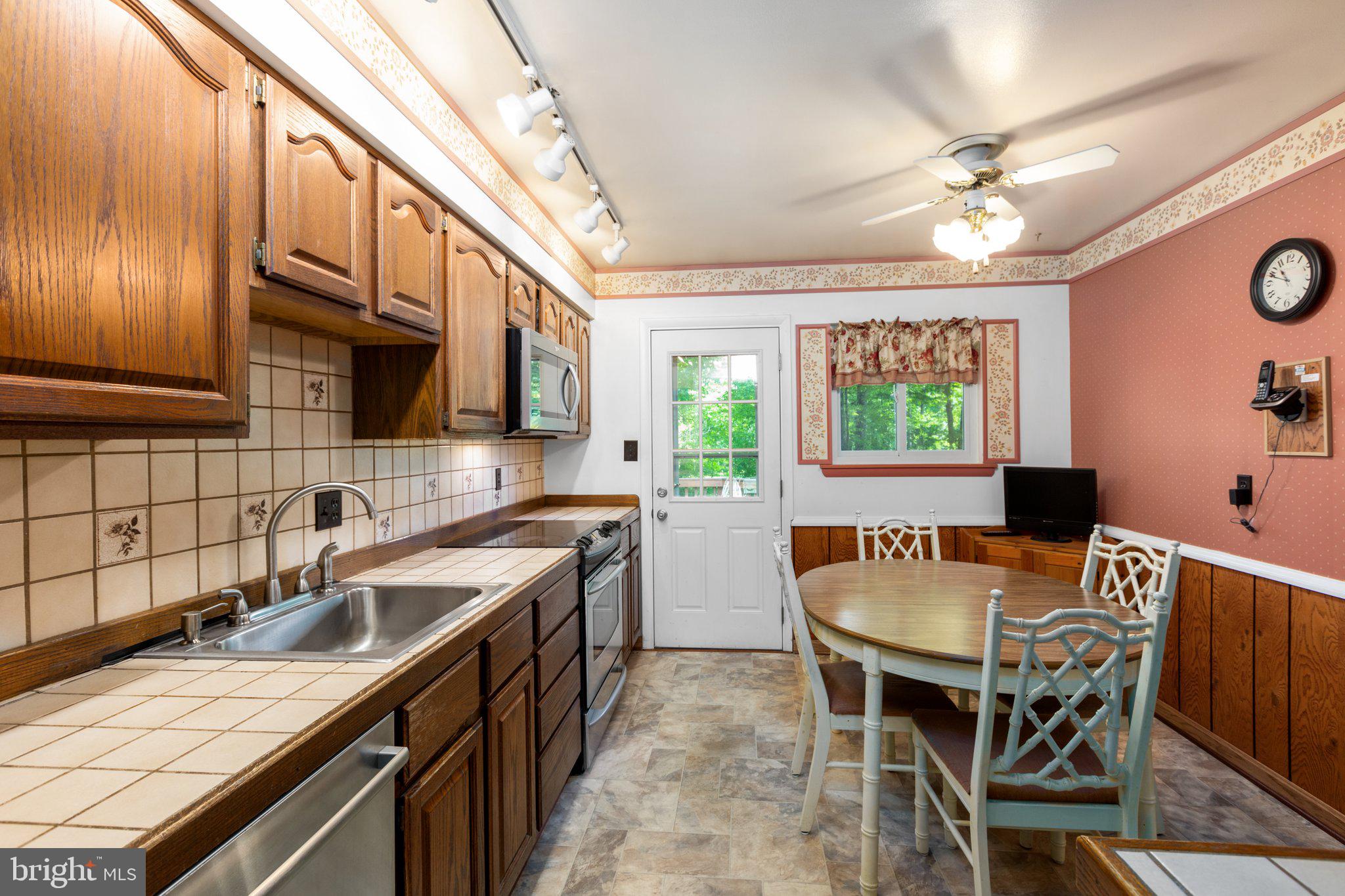 4402 Old Mill Road Alexandria, VA 22309 - Photo 5 of 52 Gallery Image 5