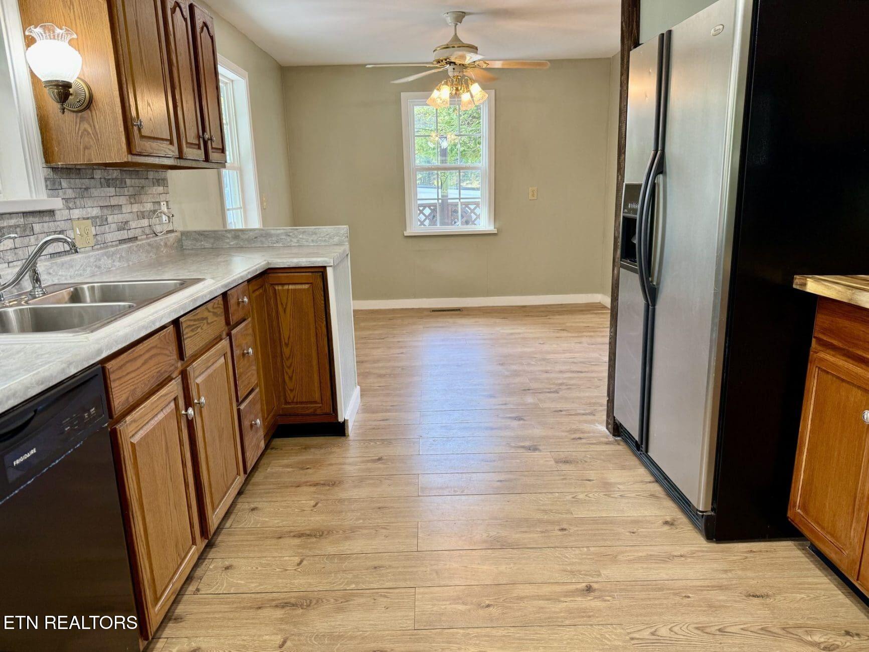 1475 Taylor Place Road Jamestown, TN 38556 - Photo 8 of 14 35-61-scaled