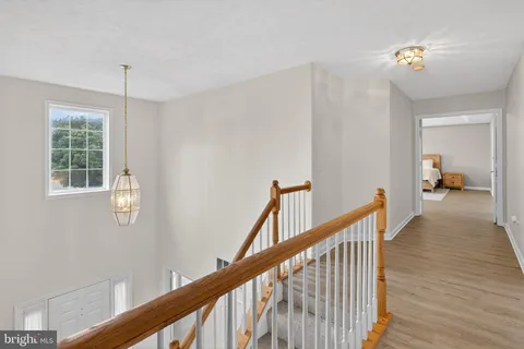 $824,900 | 242 Fox Chase Street, Warrenton, VA 20186