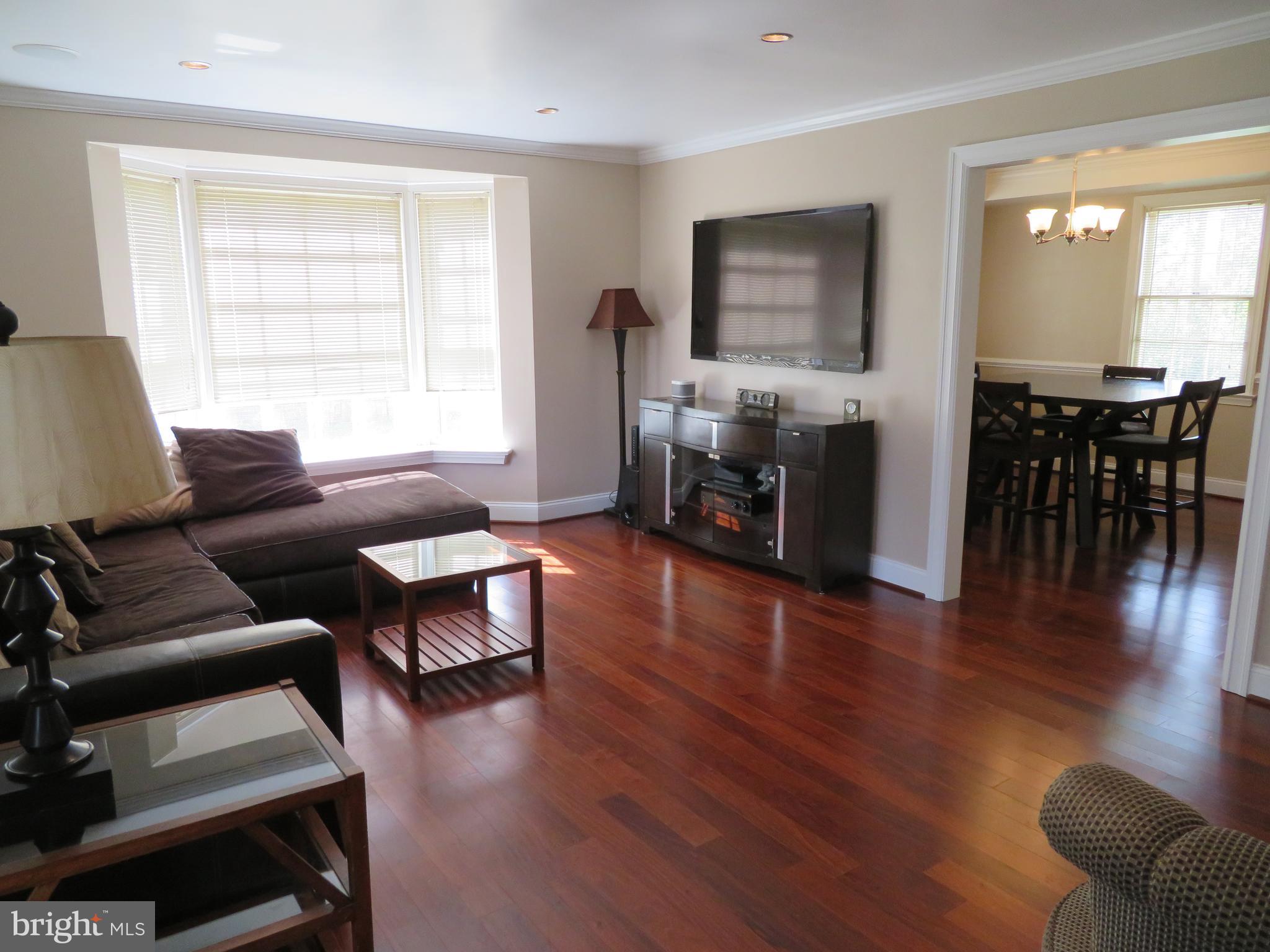 7630 Levis Road Cheltenham, PA 19012 - Photo 5 of 34 Living room with bay window