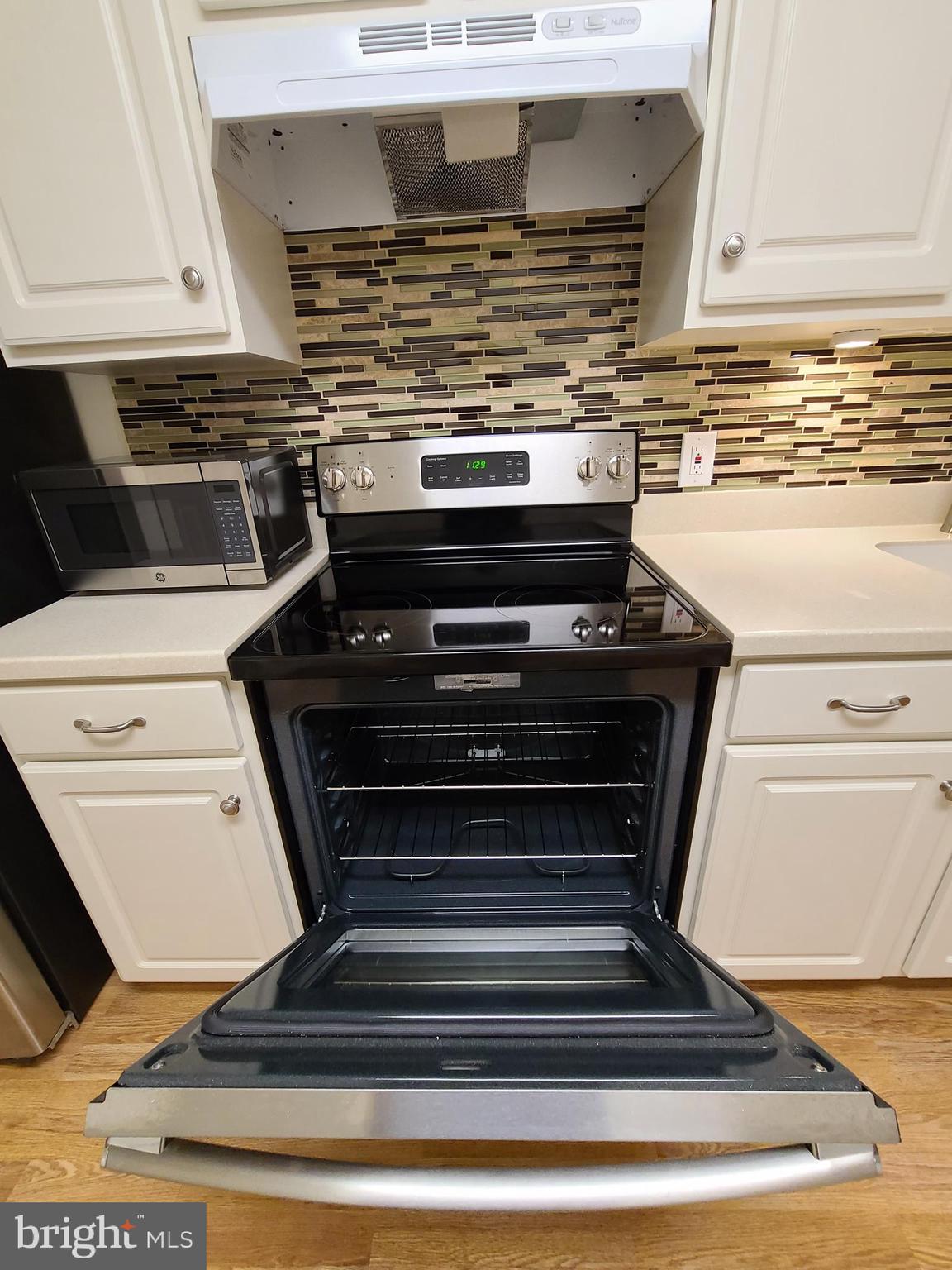 117 Brandon Road Norristown, PA 19403 - Photo 13 of 52 range