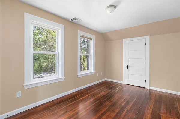 $2,200 | 275 Union Avenue, Unit 2, Burrillville, RI 02859