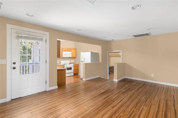 $2,200 | 275 Union Avenue, Unit 2, Burrillville, RI 02859