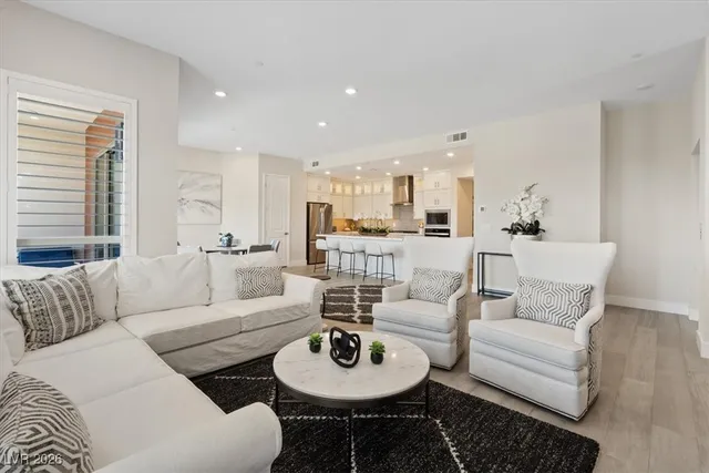 $955,000 | 4151 Solace Street, Las Vegas, NV 89135