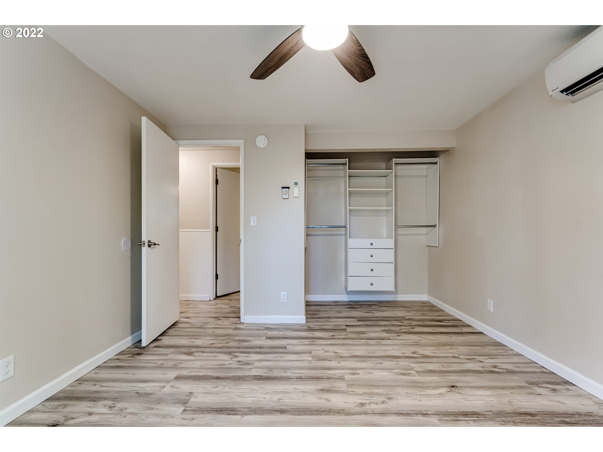 2327 Don Street Springfield, OR 97477 - Photo 17 of 31 Primary Bedroom