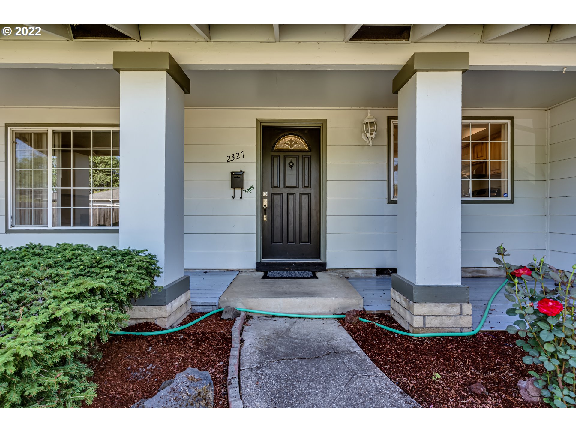2327 Don Street Springfield, OR 97477 - Photo 4 of 31 Exterior