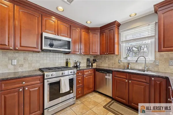 $749,000 | 420 William Street, Somerville, NJ 08876