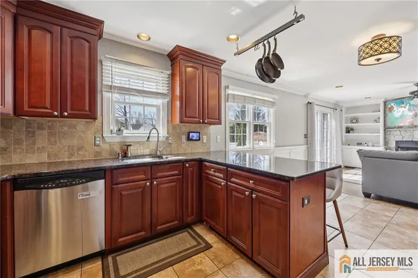$749,000 | 420 William Street, Somerville, NJ 08876