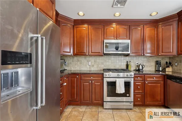 $749,000 | 420 William Street, Somerville, NJ 08876