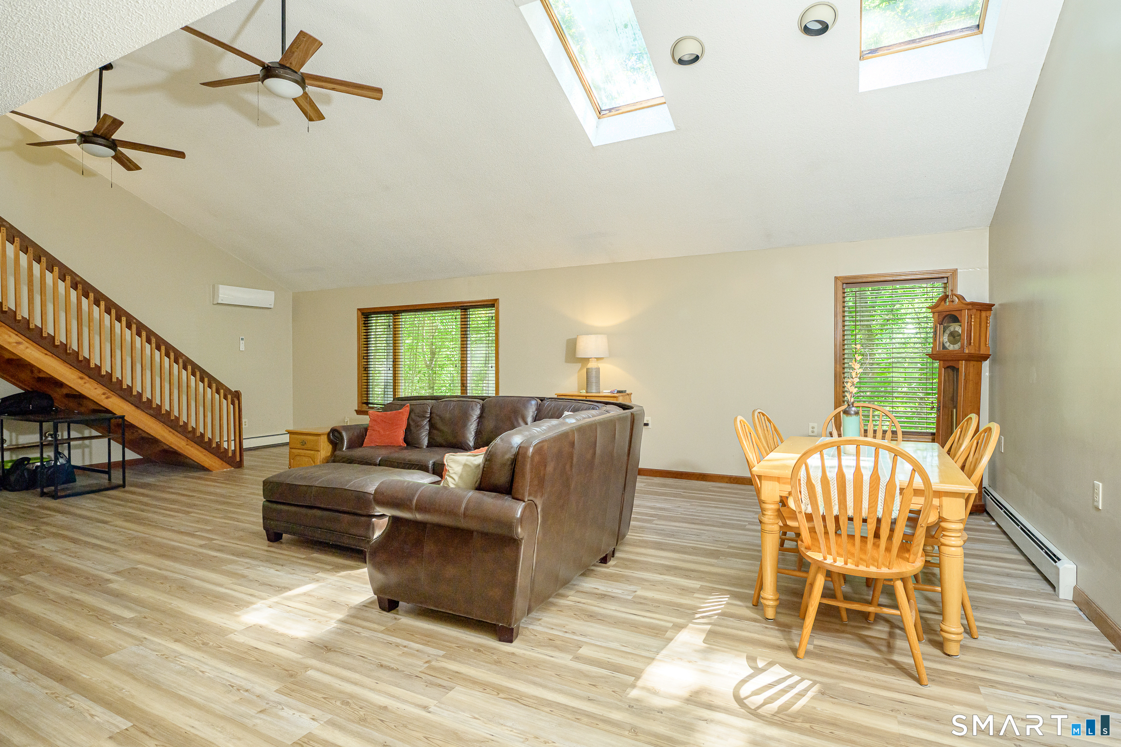 81 White Plains Road Norwich, CT 06360 - Photo 16 of 29