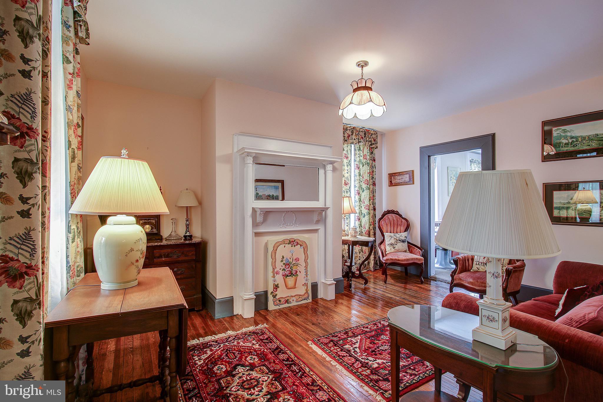 22611 Old Hundred Road Barnesville, MD 20838 - Photo 22 of 68 Formal Living Room