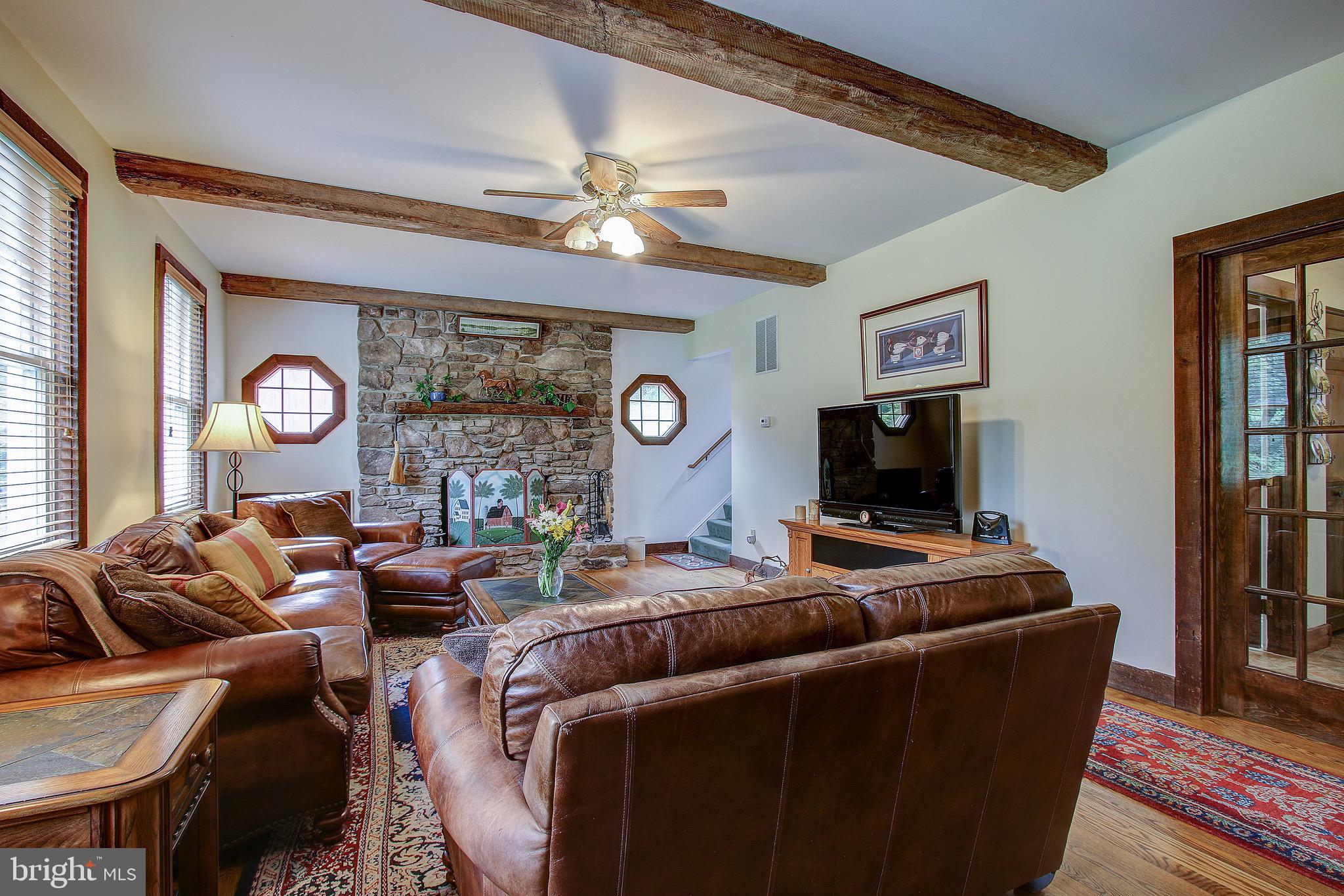 22611 Old Hundred Road Barnesville, MD 20838 - Photo 35 of 68 Family Room