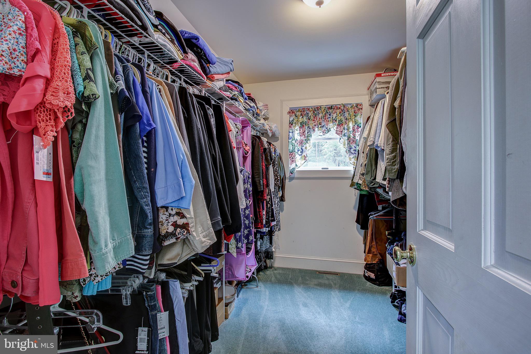 22611 Old Hundred Road Barnesville, MD 20838 - Photo 42 of 68 Master Bedroom Walk-In closet