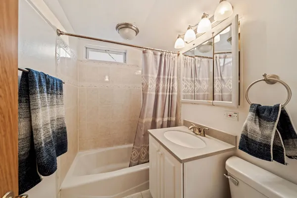 $457,000 | 3N210 Wilson Street, Elmhurst, IL 60126